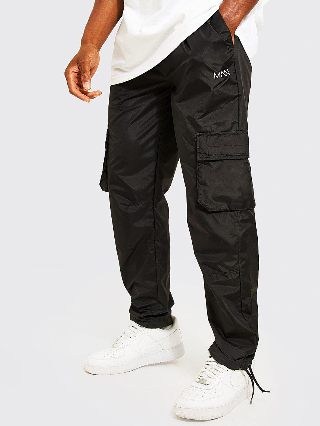 

boohooMAN Straight Fit Cargos, Black