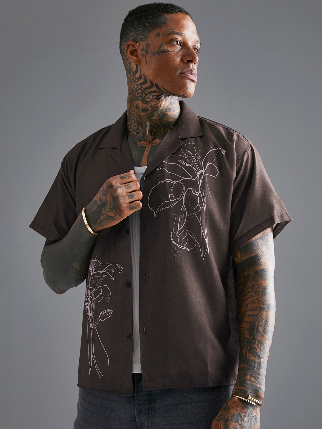 

boohooMAN Boxy Floral Printed Casual Shirt, Brown