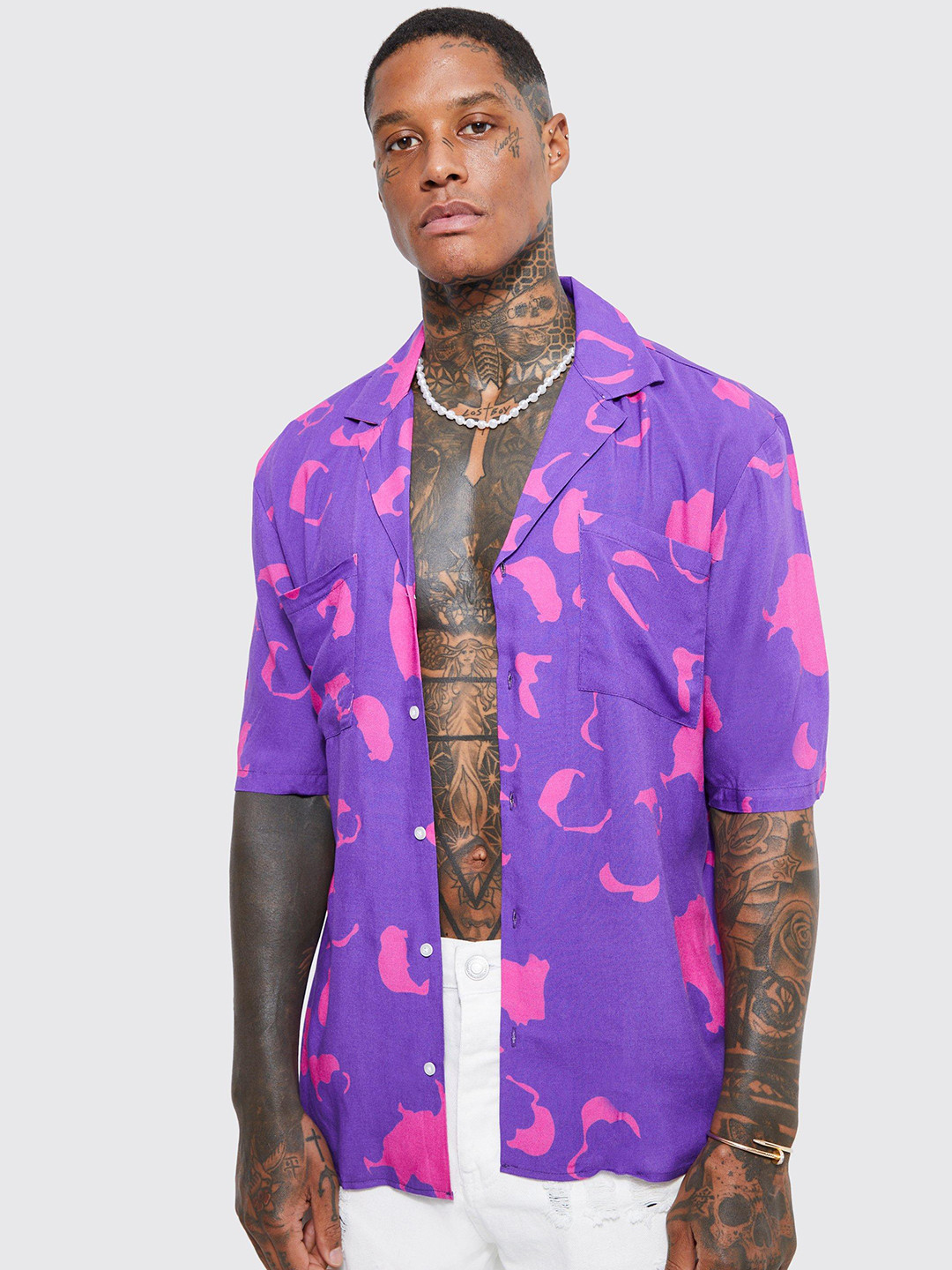 

boohooMAN Printed Drop-Shoulder Sleeves Shirt, Purple