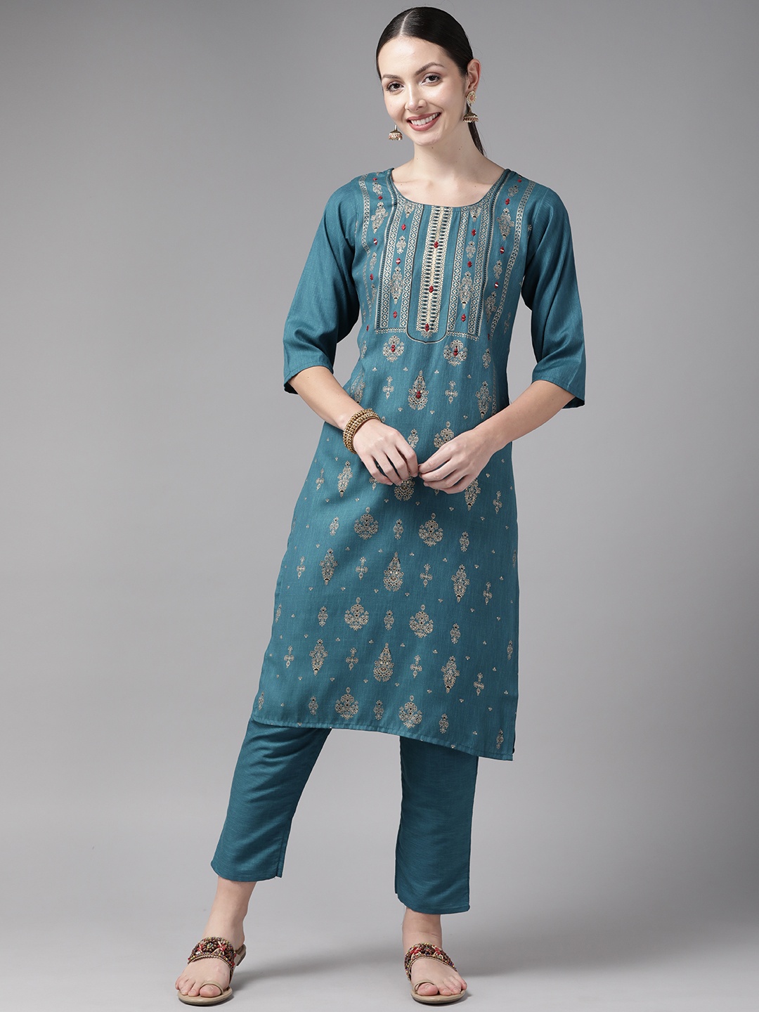 

Aarika Ethnic Motifs Printed Gotta Patti Pure Cotton Kurta with Palazzos, Blue