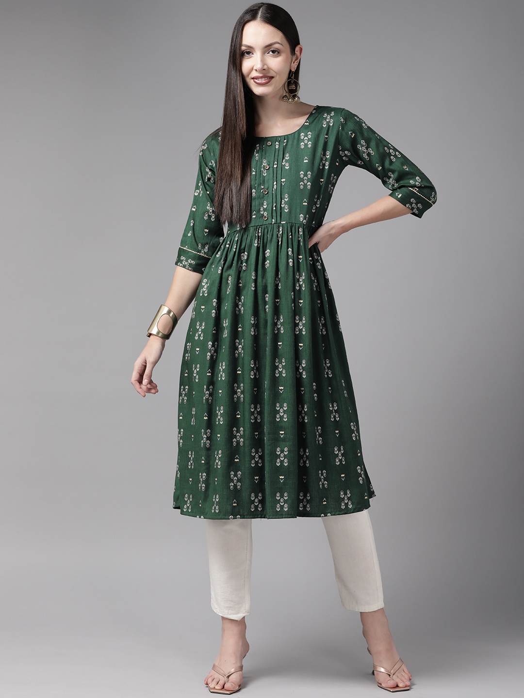 

Aarika Floral Printed Kurta, Green