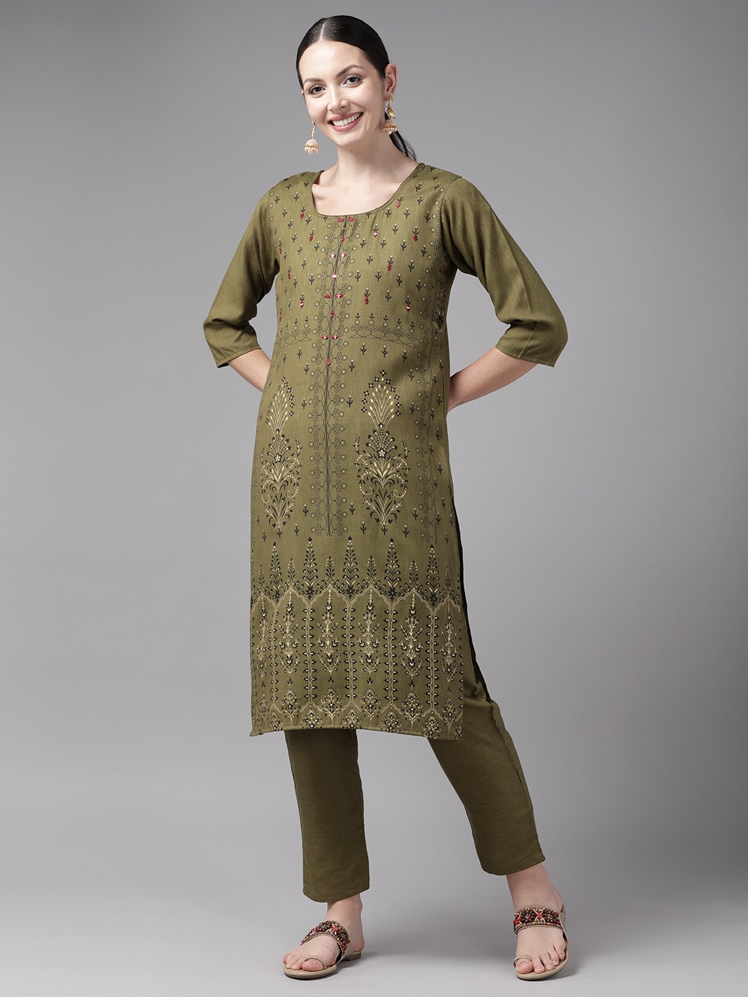 

Aarika Women Green Embroidered Pure Cotton Kurta with Trousers