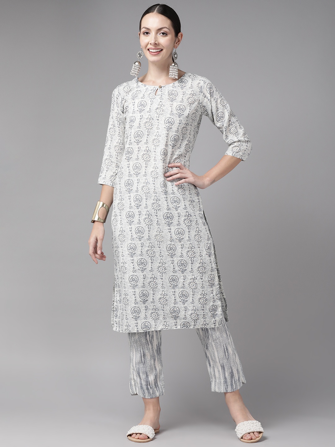 

Aarika Ethnic Motifs Printed Regular Pure Cotton Kurta with Palazzos, Grey