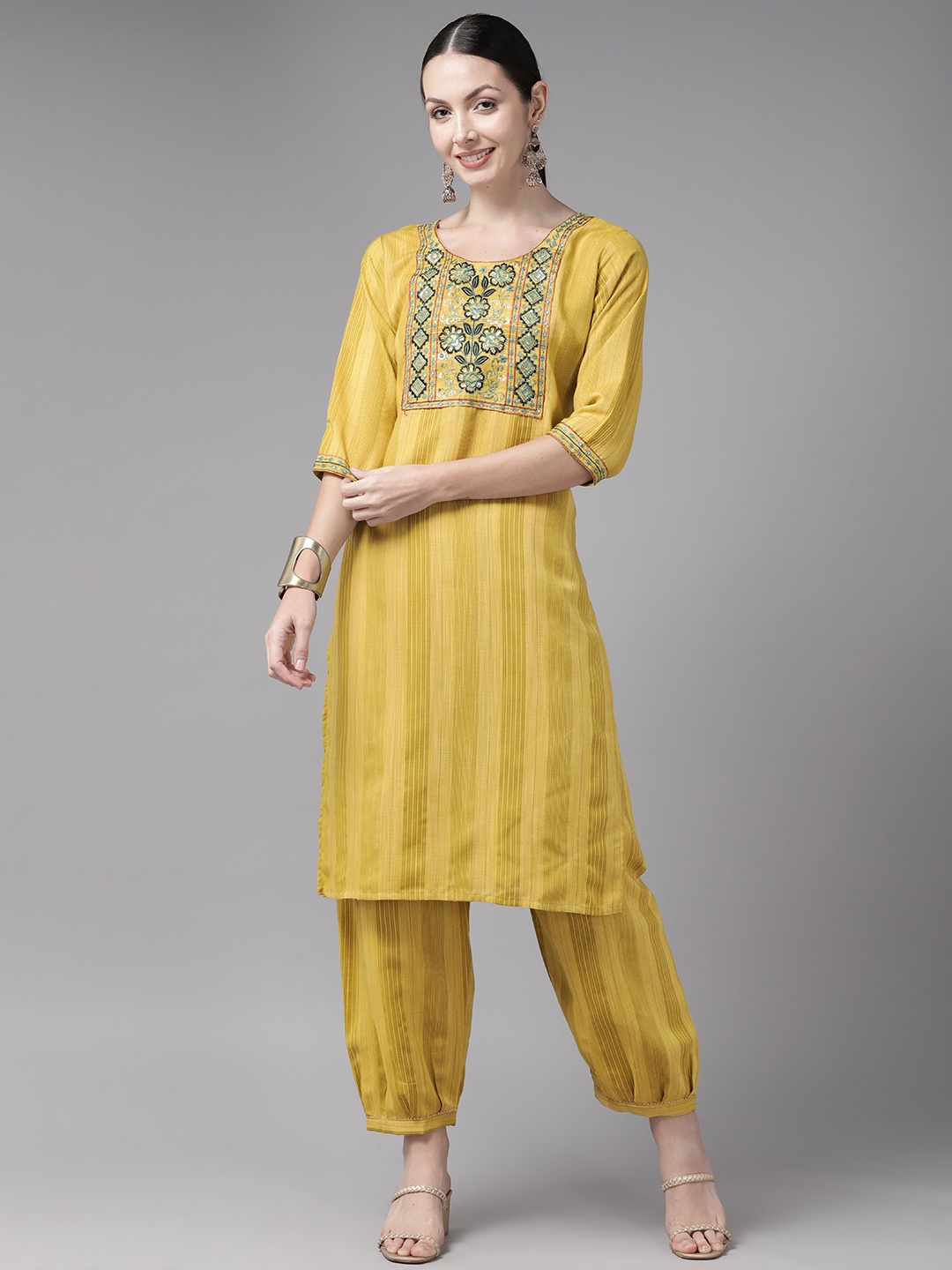 

Aarika Floral Yoke Design Regular Sequinned Pure Cotton Kurta with Harem Pants, Mustard