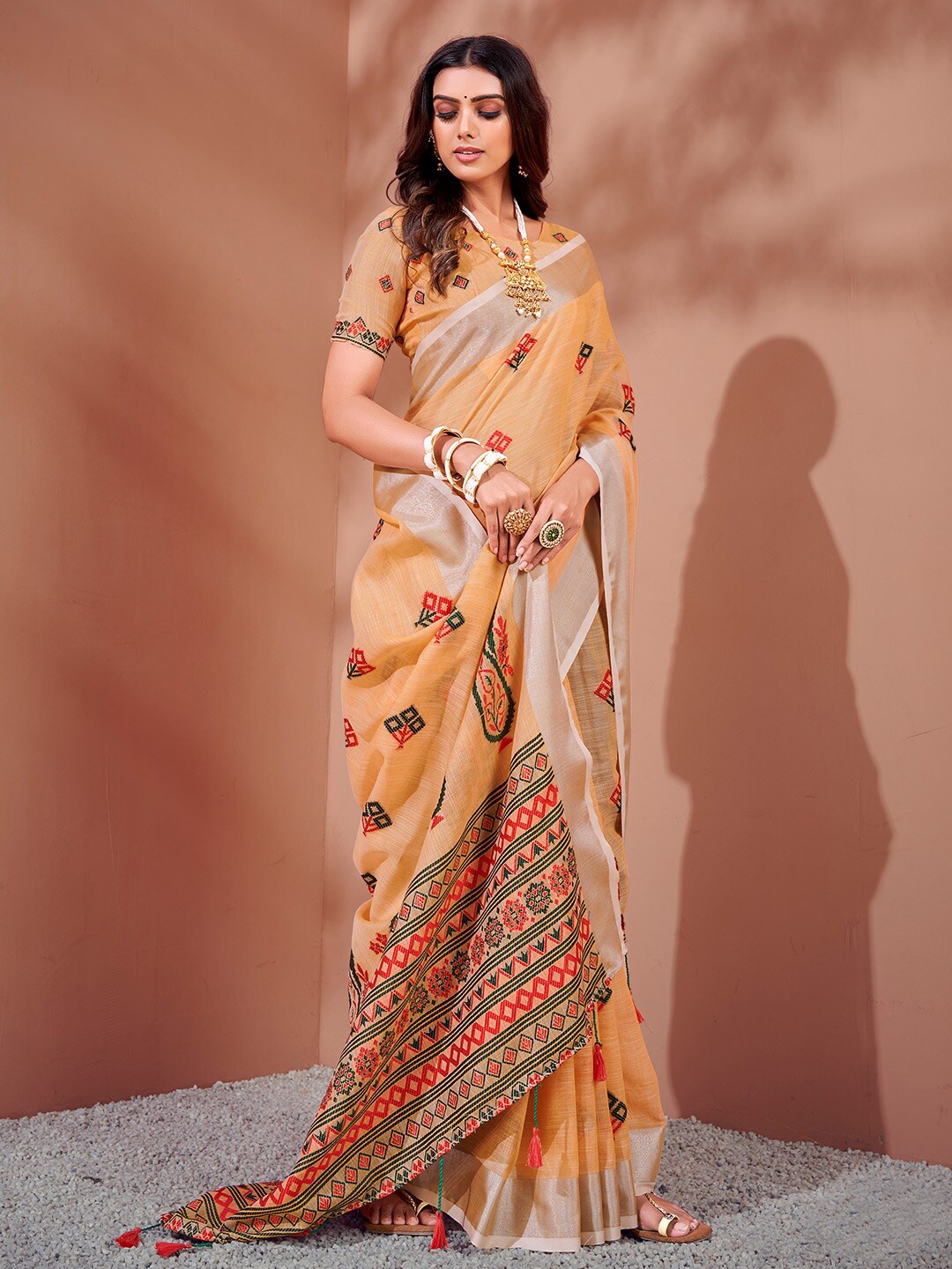 

KARAGIRI Ethinic Motifs Woven Design Zari Saree, Orange