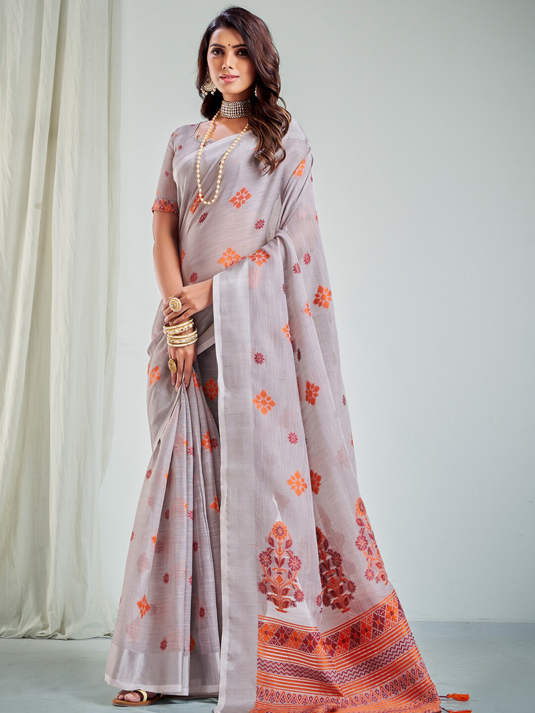 

KARAGIRI Ethinic Motifs Woven Design Zari Saree, Grey