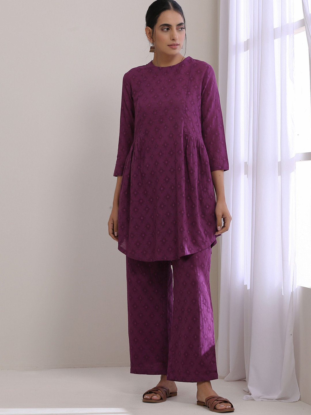 

trueBrowns Women Cotton Self Design Tunic & Palazzos Co-Ords, Purple