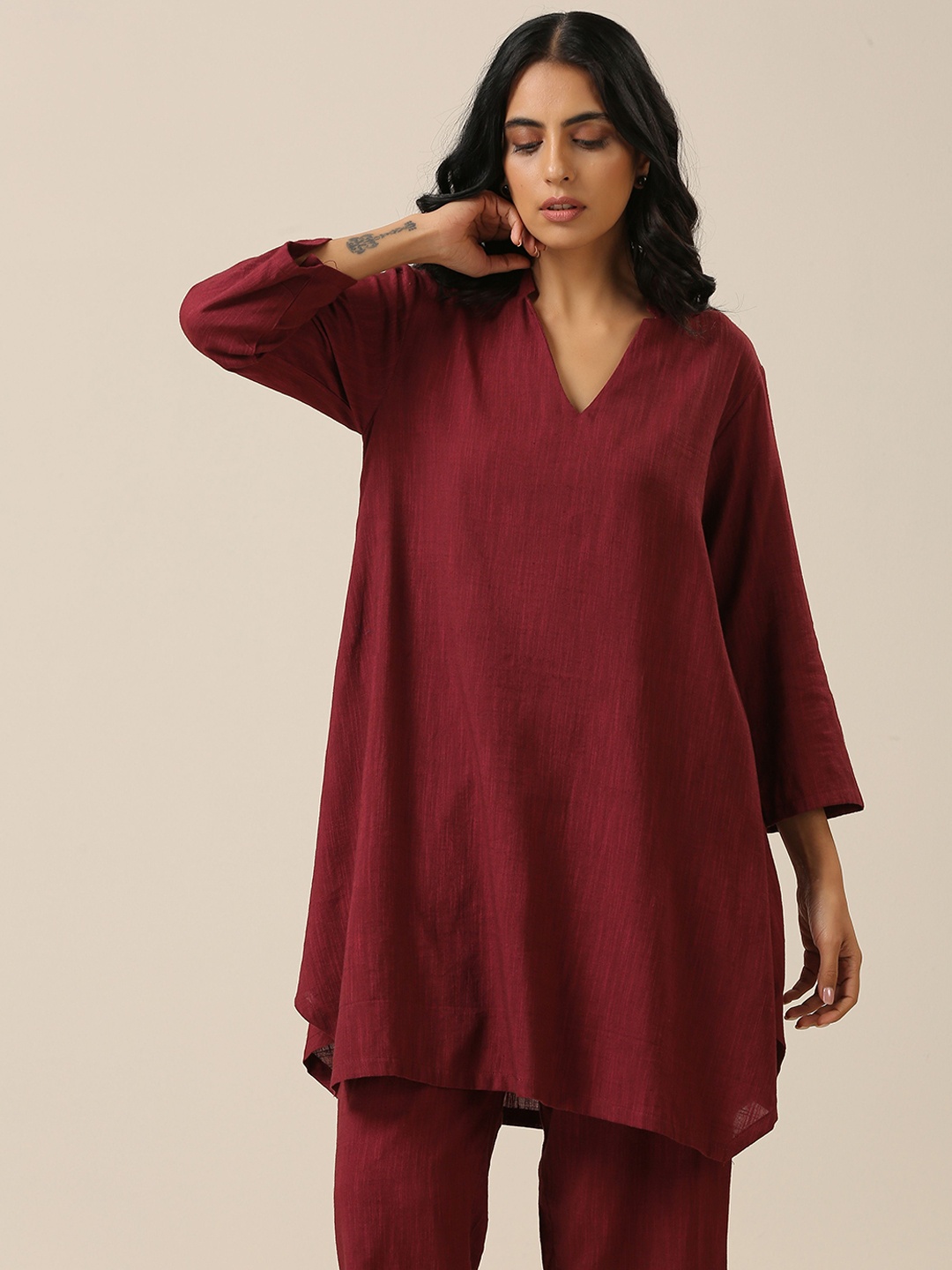 

trueBrowns Self Design Cotton Tunic With Trouser Co-Ords, Maroon