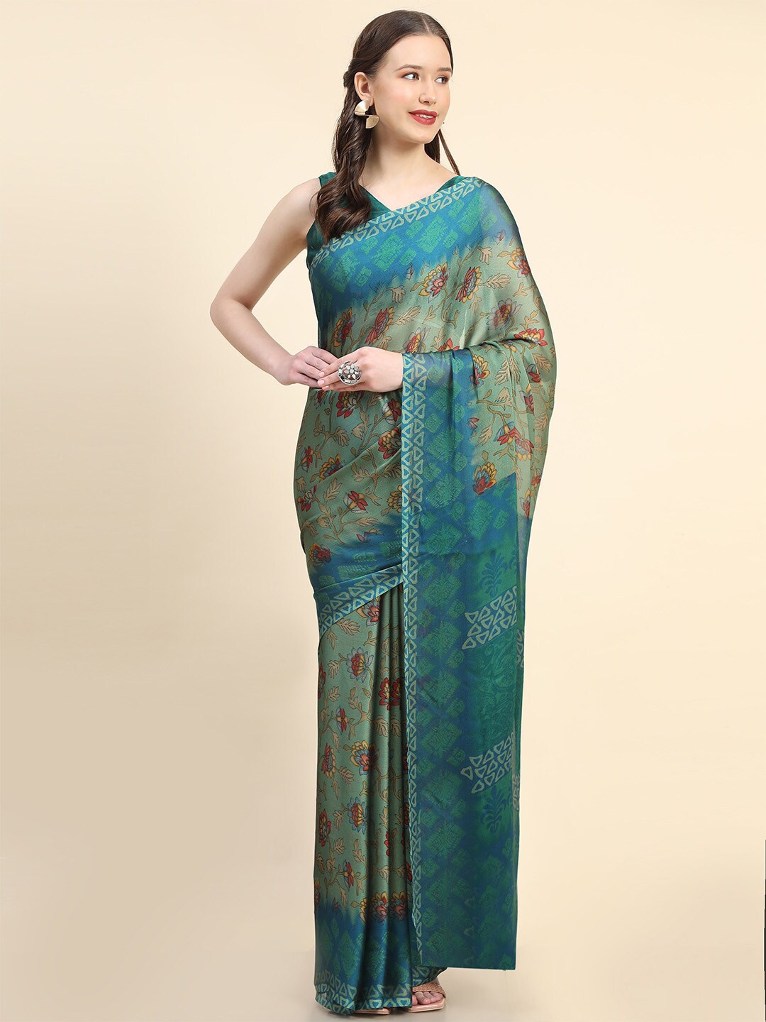 

Leeza Store Floral Printed Saree, Green