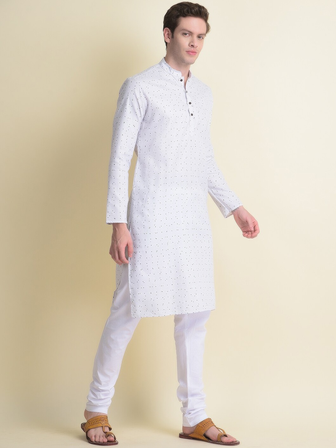 

NAMASKAR Abstract Printed Mandarin Collar Pure Cotton Kurta, White
