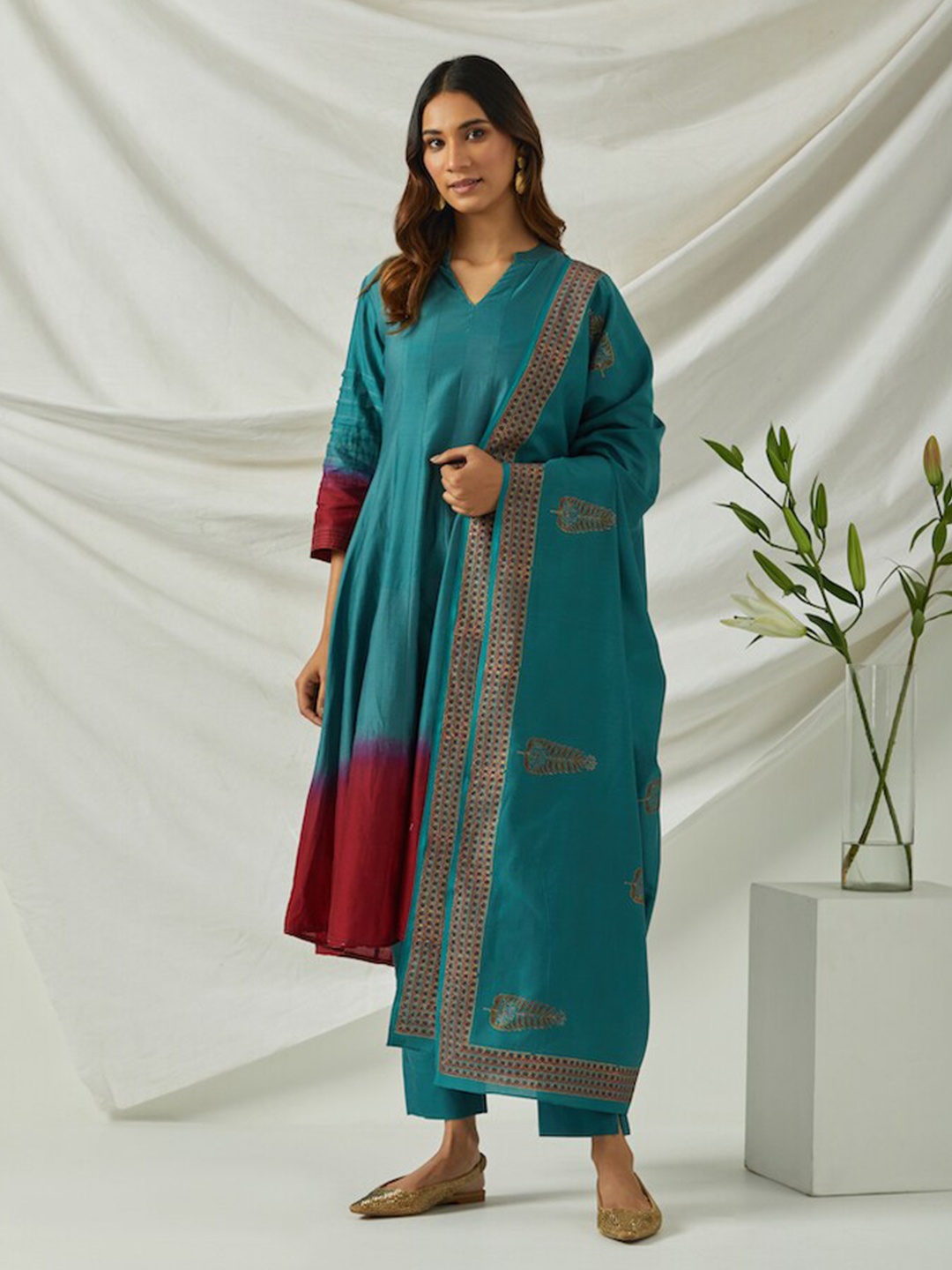 

SMRITI GUPTA Ethnic Motifs Printed Chanderi Dupatta, Teal