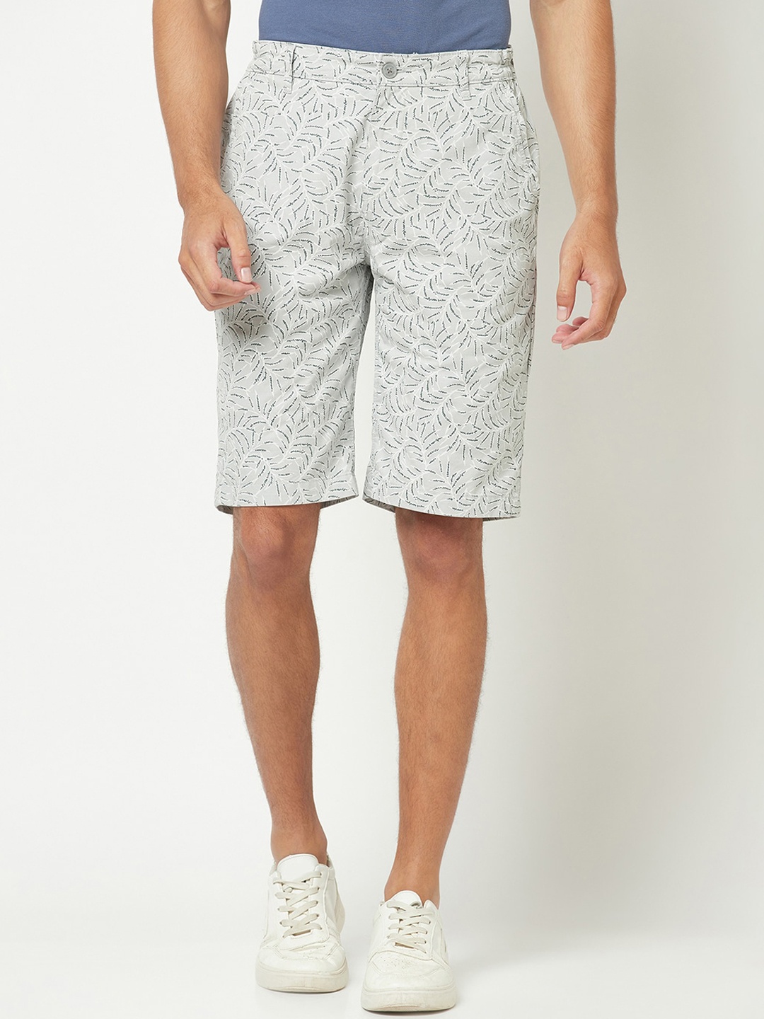 

Crimsoune Club Men Floral Printed Pure Cotton Shorts, Grey