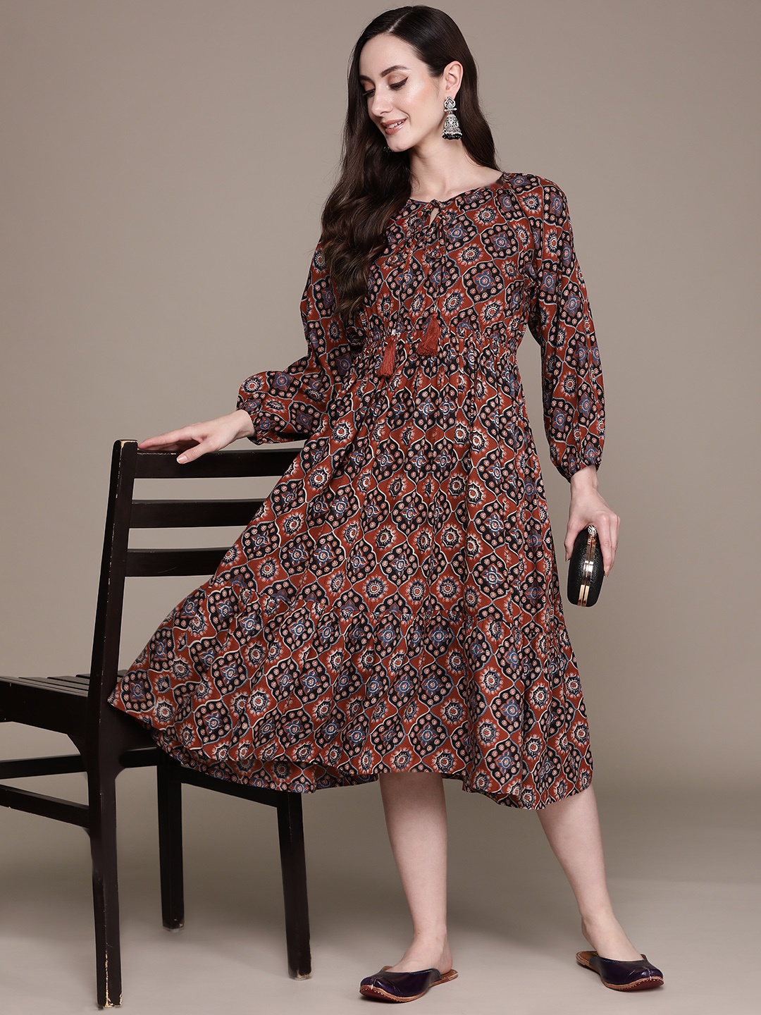 

Anubhutee Ethnic Motifs Print Tie-Up Neck A-Line Midi Dress, Maroon