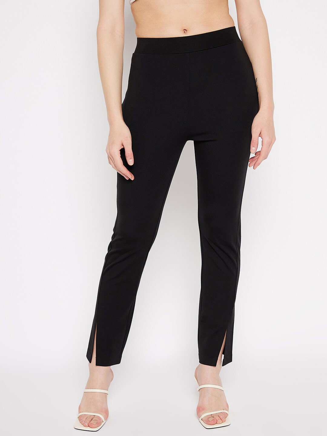 

Madame Women Black Jeggings