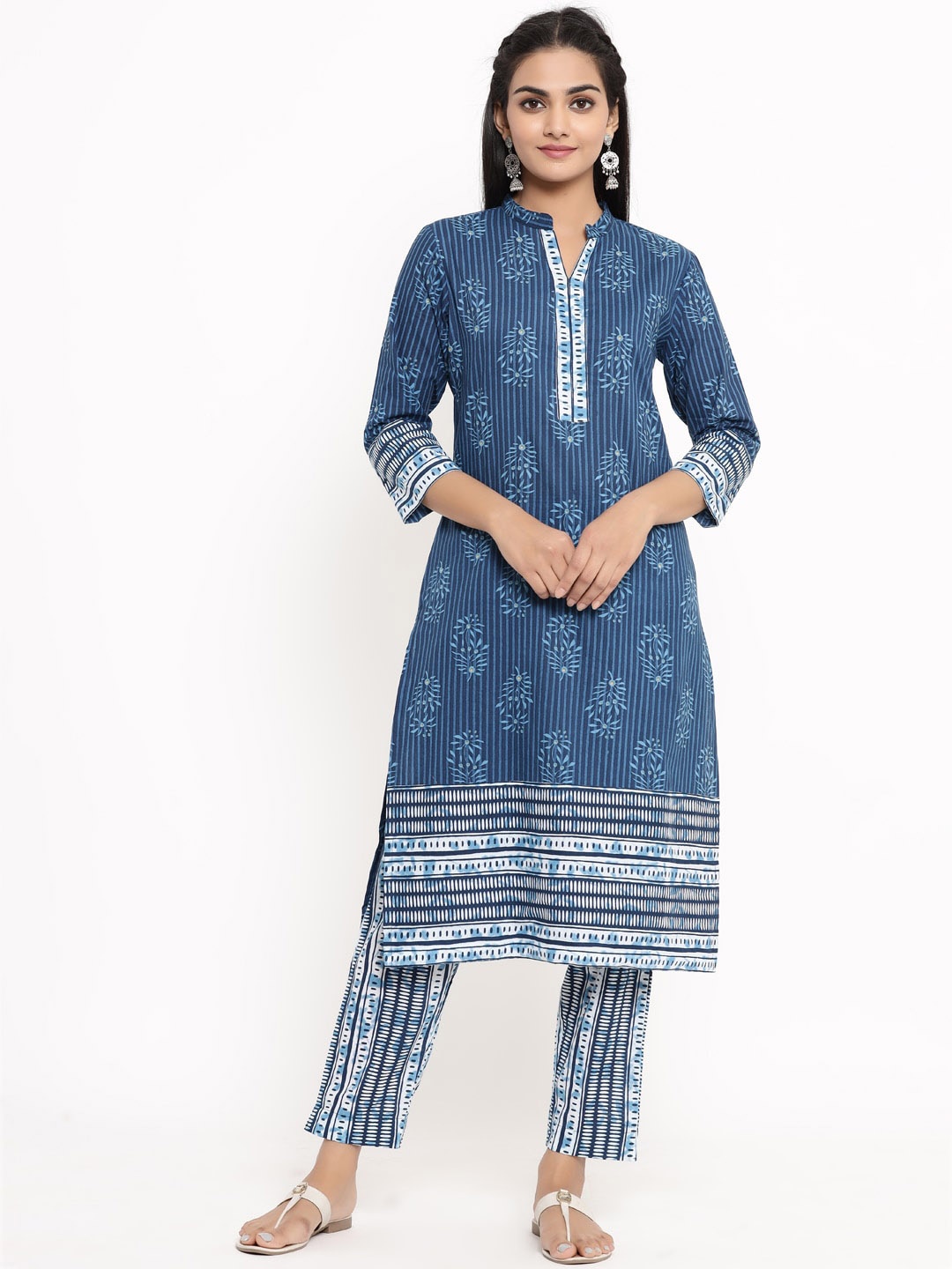 

mirari Floral Printed Pure Cotton Kurta with Palazzos, Navy blue
