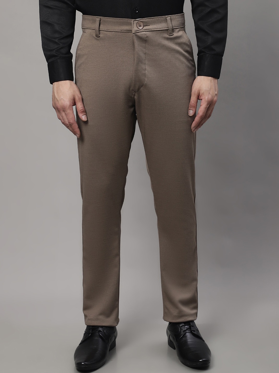 

JAINISH Men Relaxed Tapered Fit Easy Wash Trousers, Brown