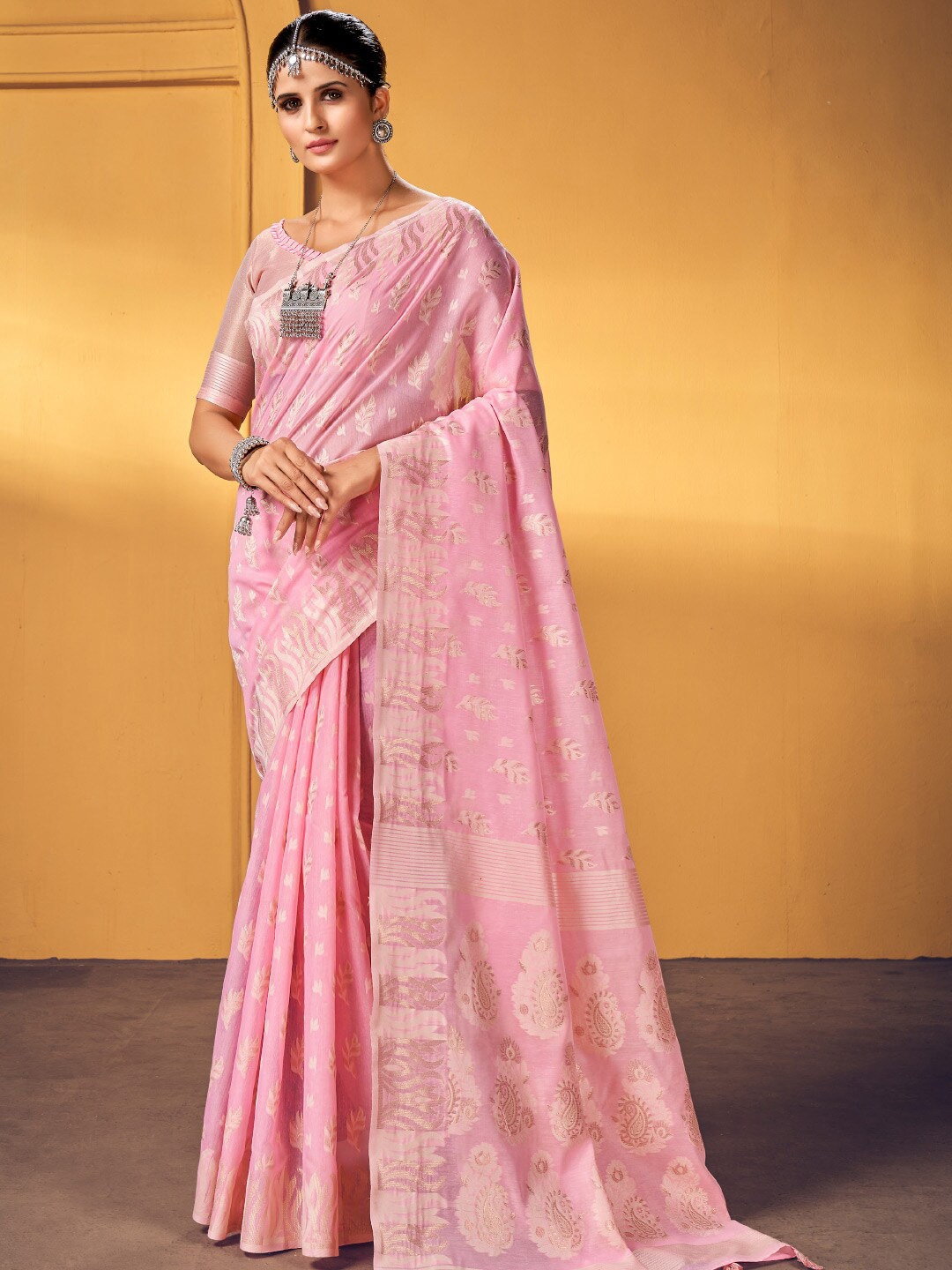 

KARAGIRI Floral Woven Design Zari Saree, Pink