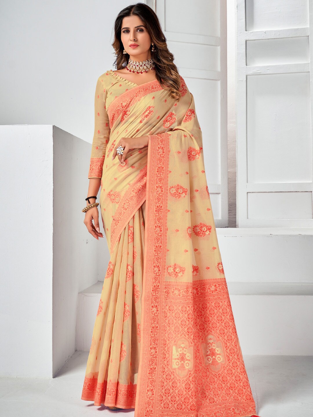 

KARAGIRI Floral Woven Design Zari Saree, Beige