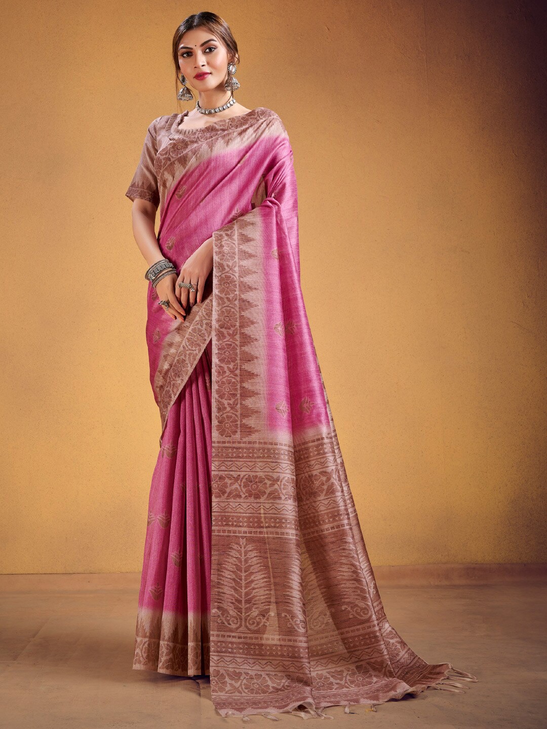 

KARAGIRI Woven Design Silk Blend Saree, Pink