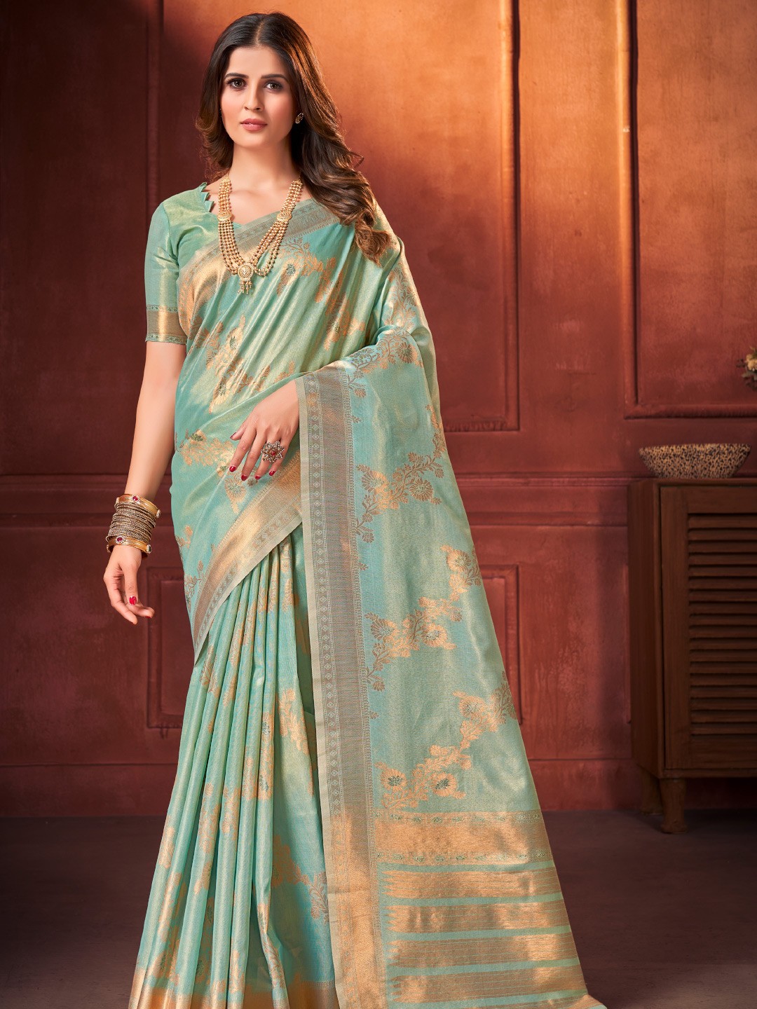 

KARAGIRI Floral Woven Design Zari Saree, Green