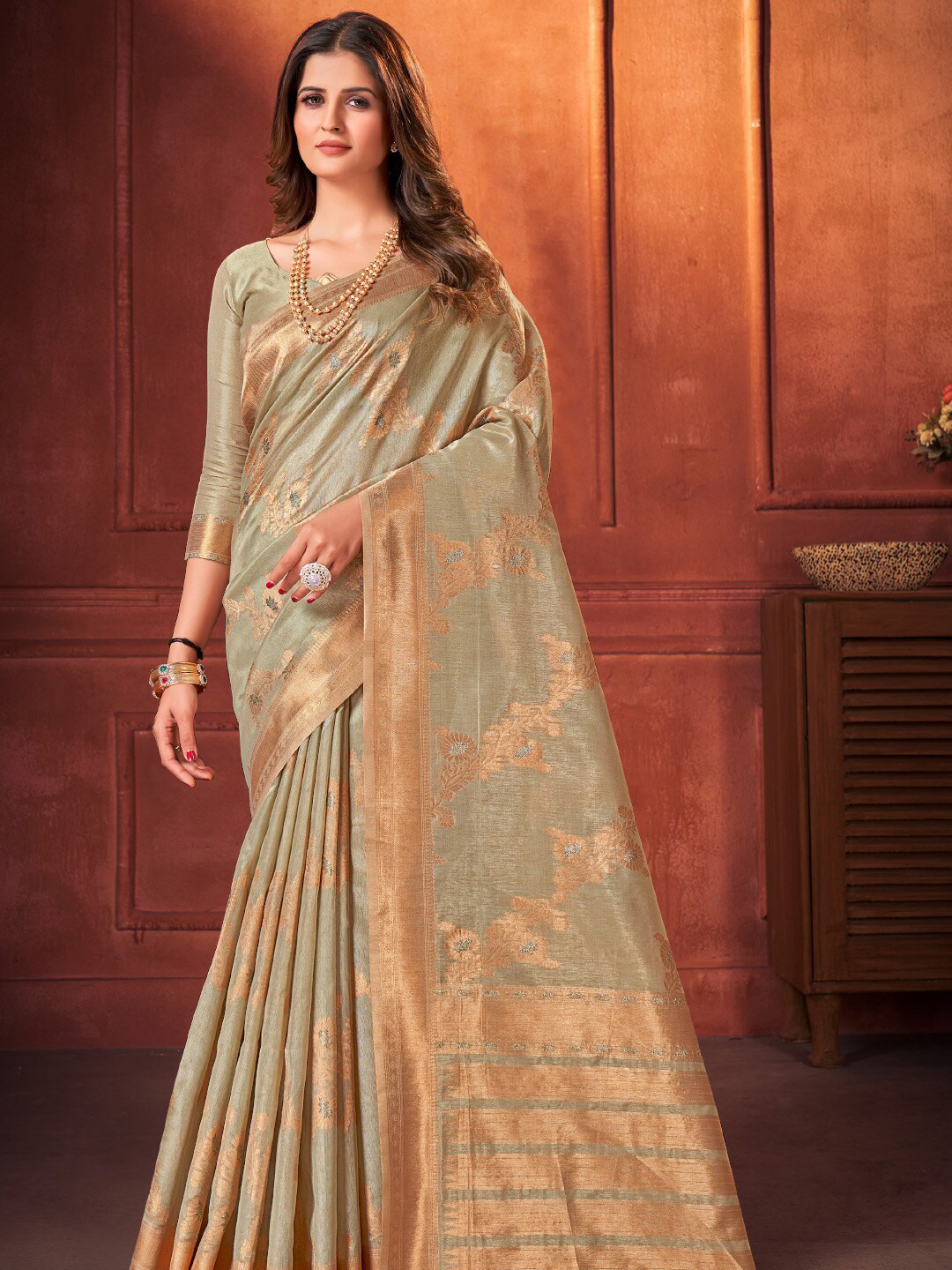 

KARAGIRI Floral Motif Woven Design Zari Saree, Grey