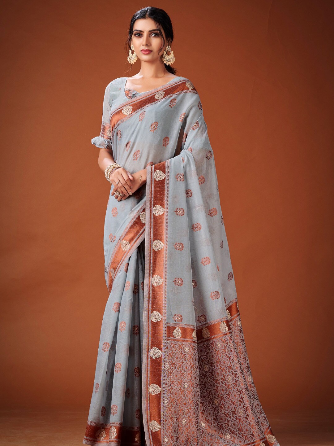 

KARAGIRI Floral Woven Design Zari Saree, Grey