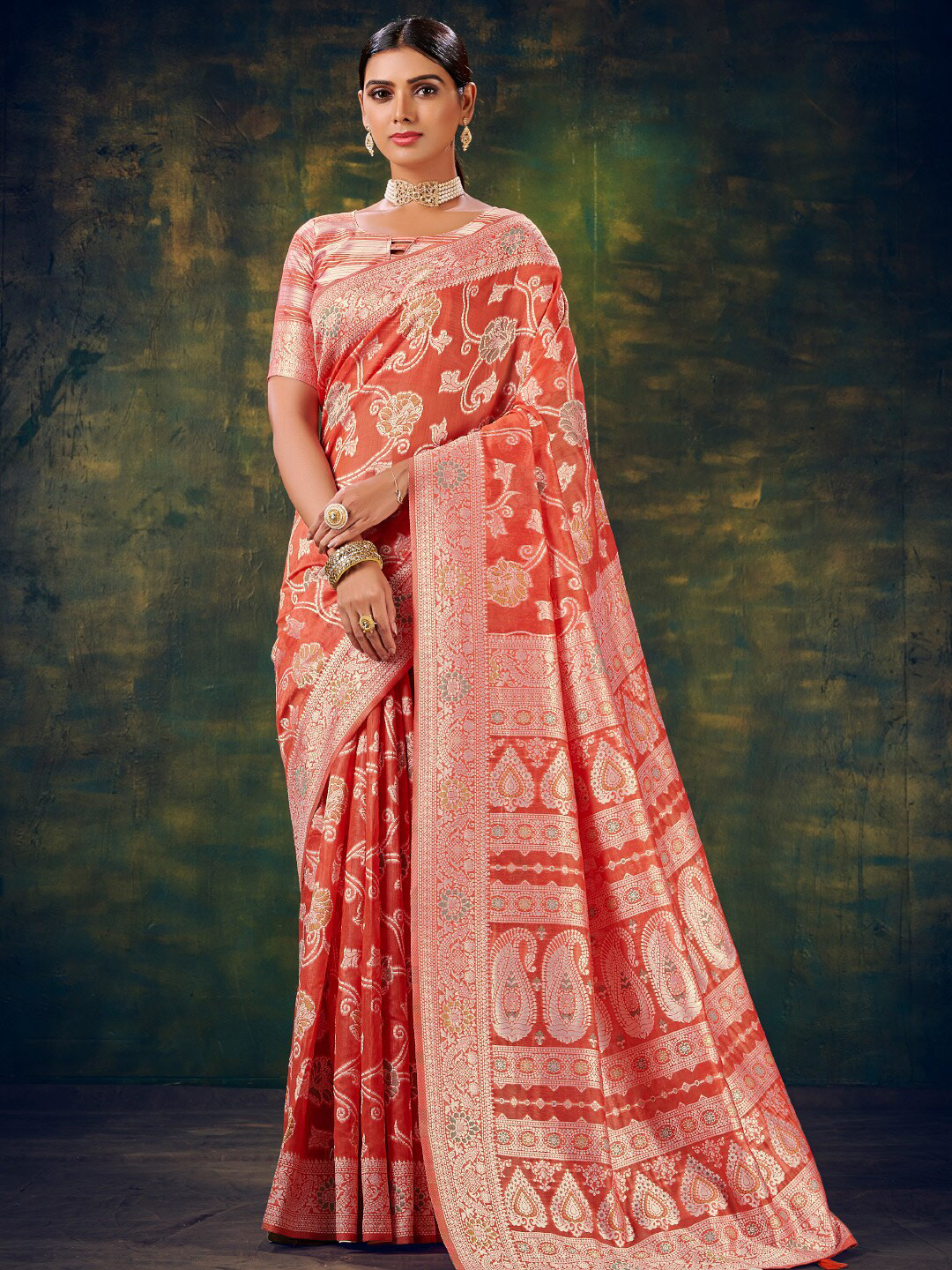 

KARAGIRI Floral Woven Design Zari Saree, Pink