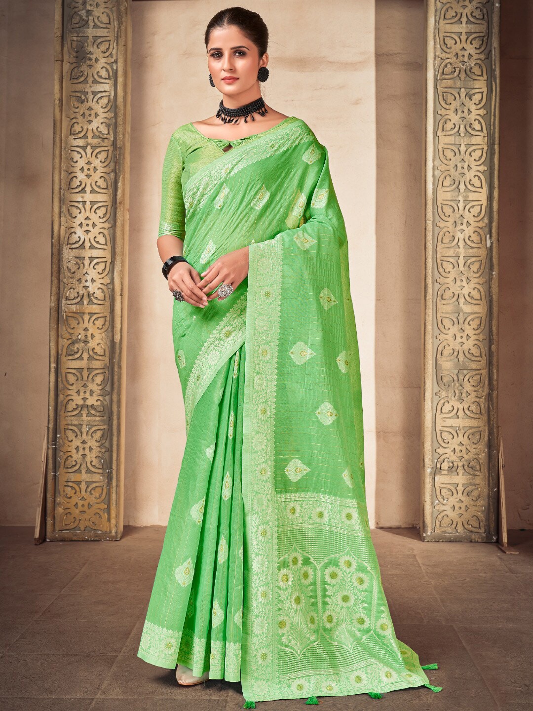 

KARAGIRI Ethnic Motifs Woven Design Zari Saree, Green