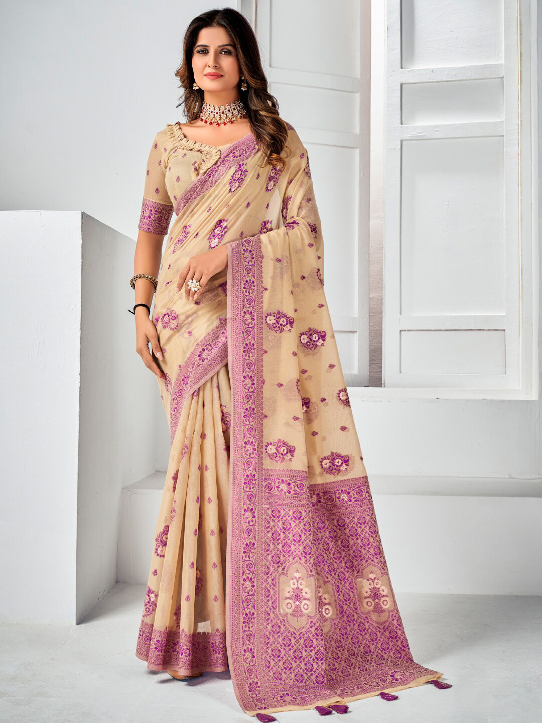 

KARAGIRI Ethnic Motifs Woven Design Saree, Beige