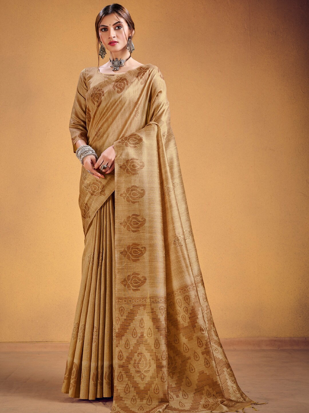 

KARAGIRI Ethnic Motifs Woven Design Saree, Brown