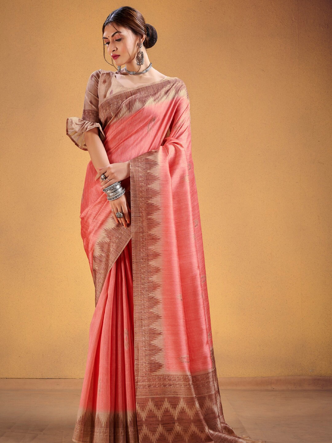 

KARAGIRI Woven Design Saree, Peach