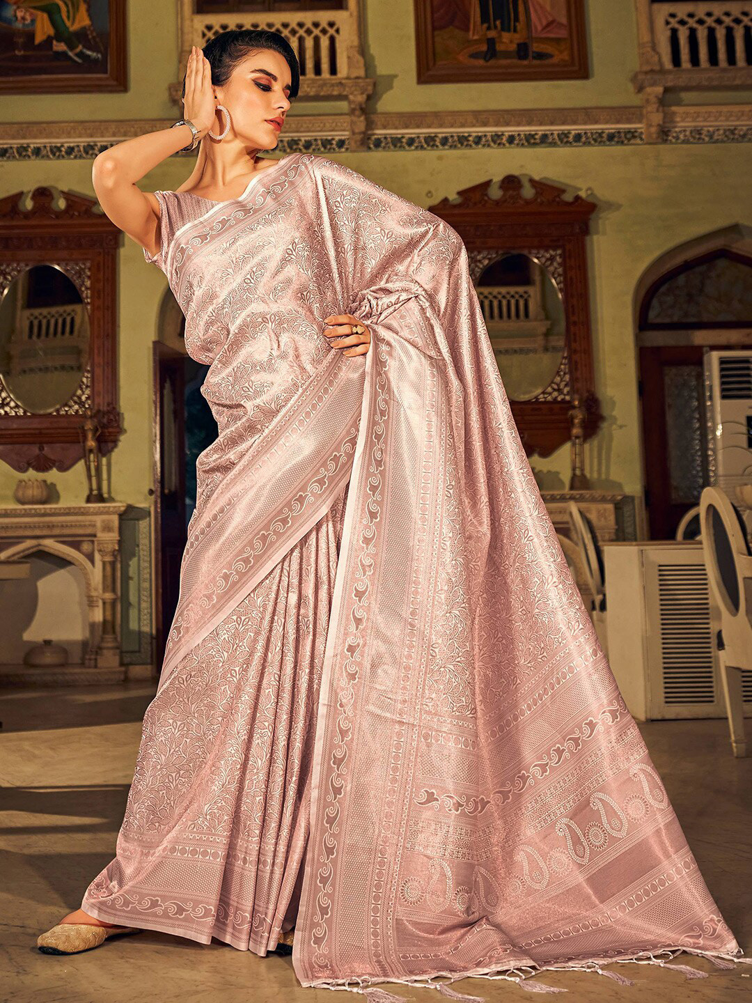 

KARAGIRI Floral Woven Design Zari Kanjeevaram Saree, Pink