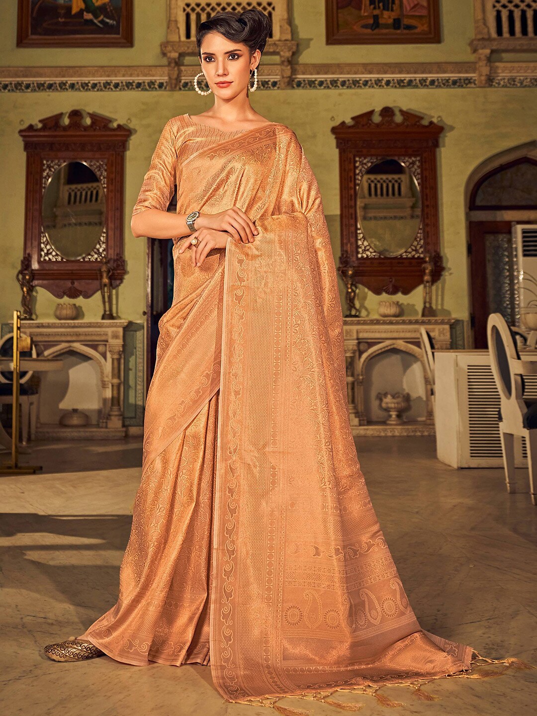 

KARAGIRI Woven Design Zari Kanjeevaram Saree, Cream