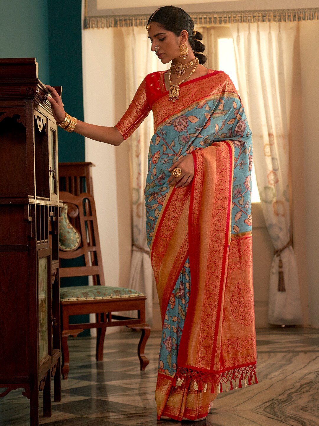 

KARAGIRI Floral Woven Design Zari Tussar Saree, Blue