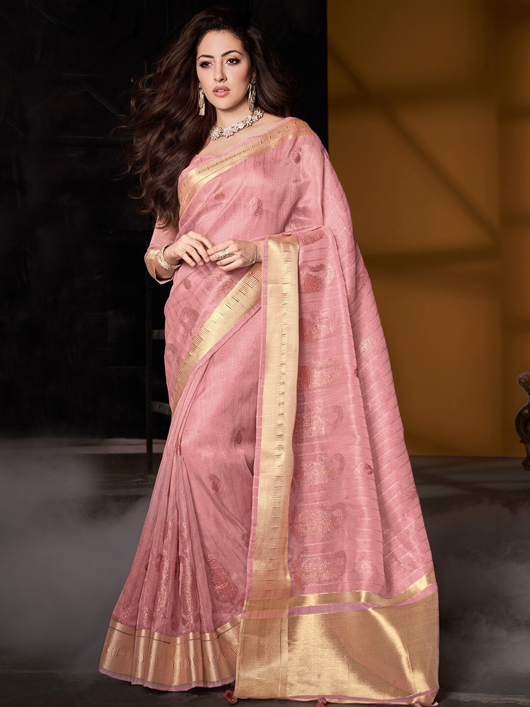

KARAGIRI Paisley Woven Design Zari Saree, Pink