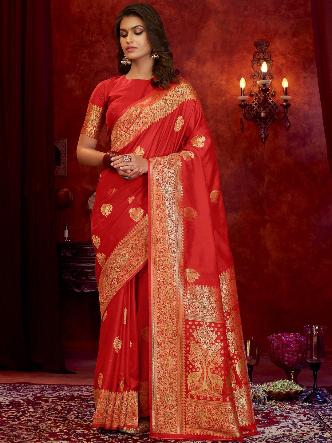 

KARAGIRI Ethnic Motifs Woven Design Zari Banarasi Saree, Red