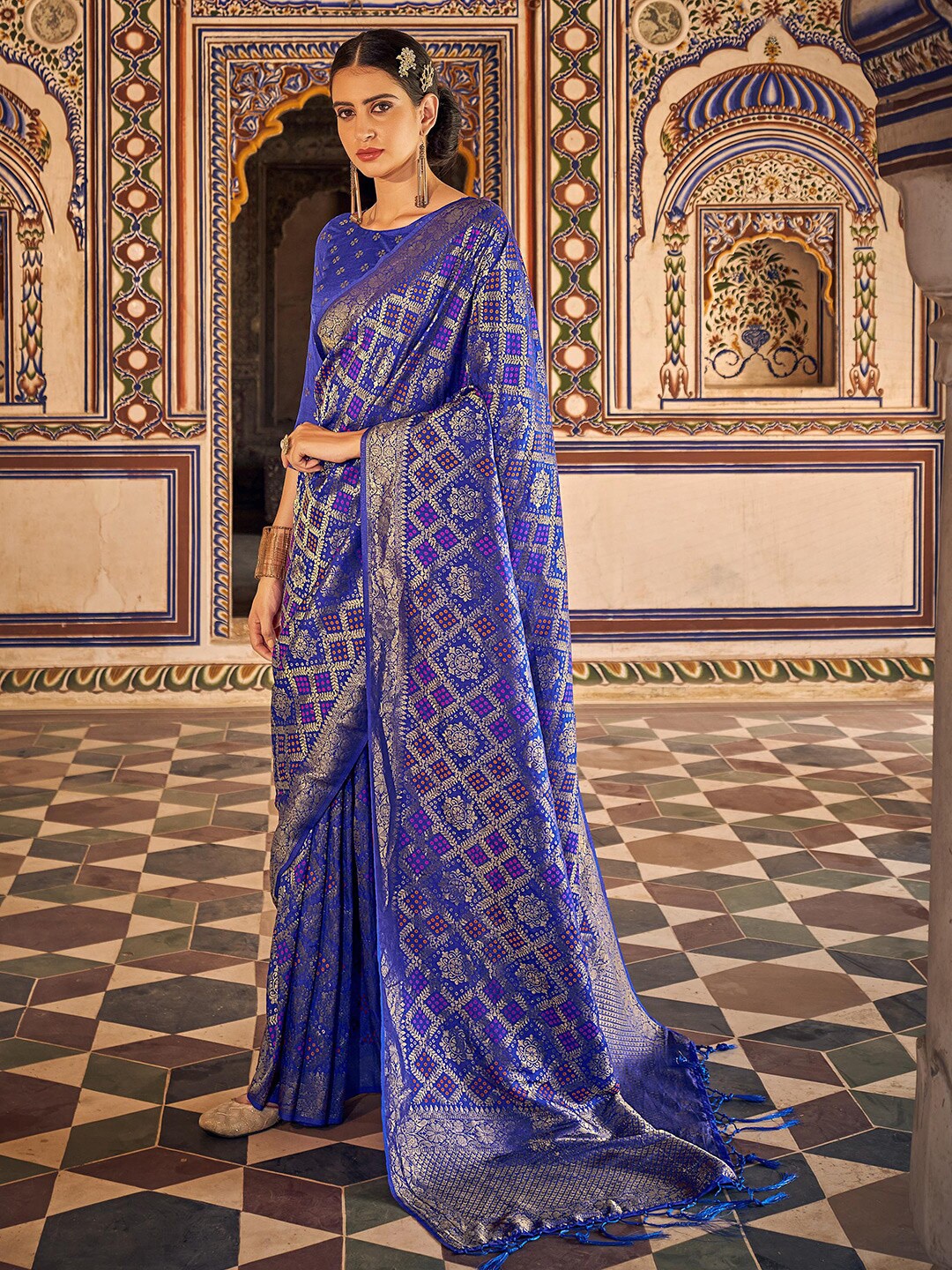 

KARAGIRI Ethnic Motifs Woven Design Zari Saree, Blue