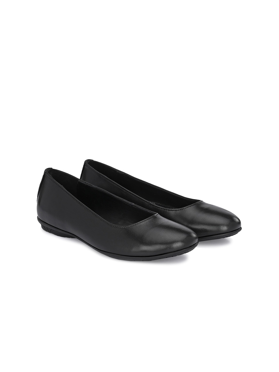 

CARLO ROMANO Women Round Toe Ballerinas, Black