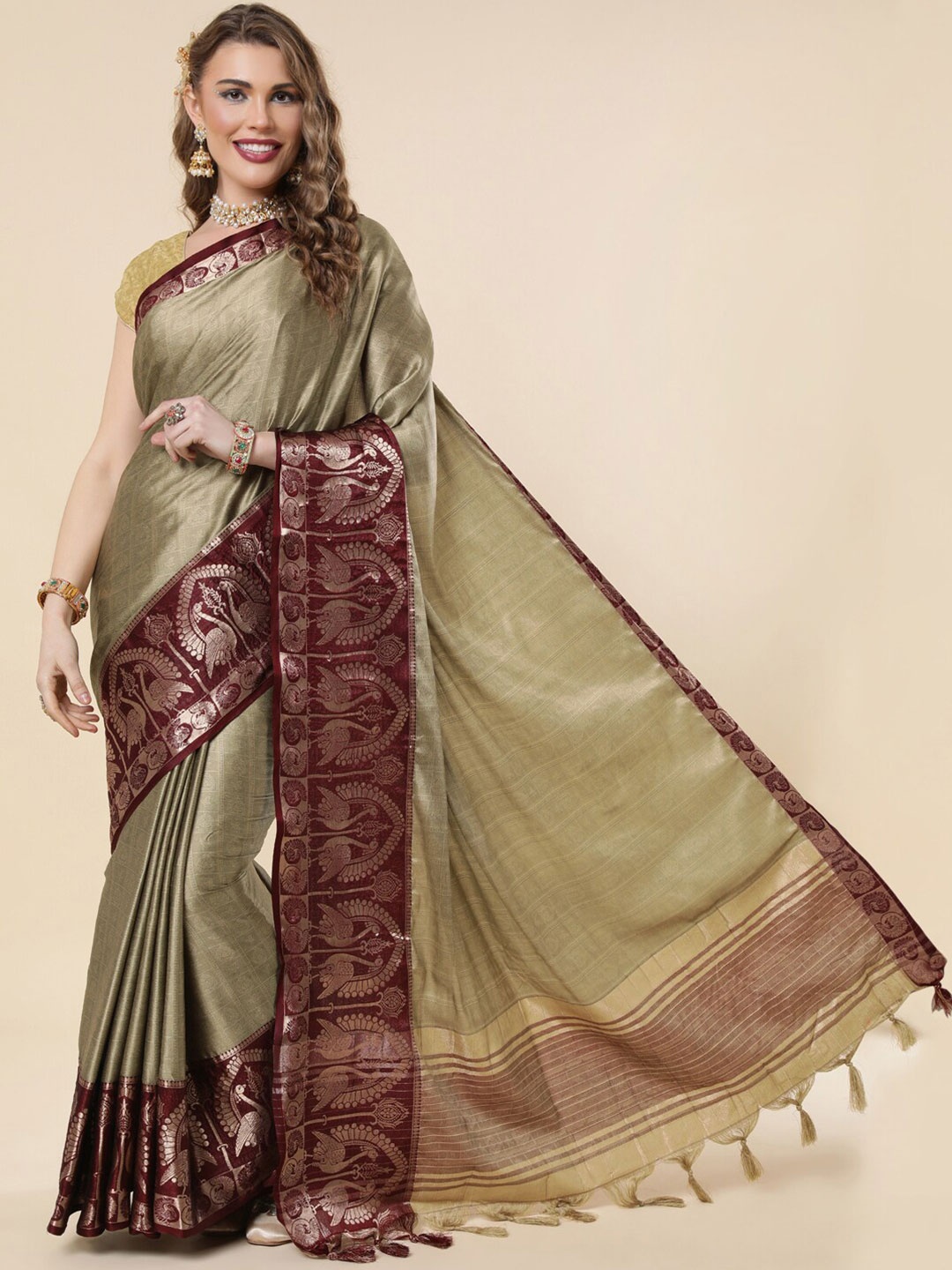 

Wuxi Ethnic Motif Woven Design Zari Pure Silk Kanjeevaram Saree, Cream