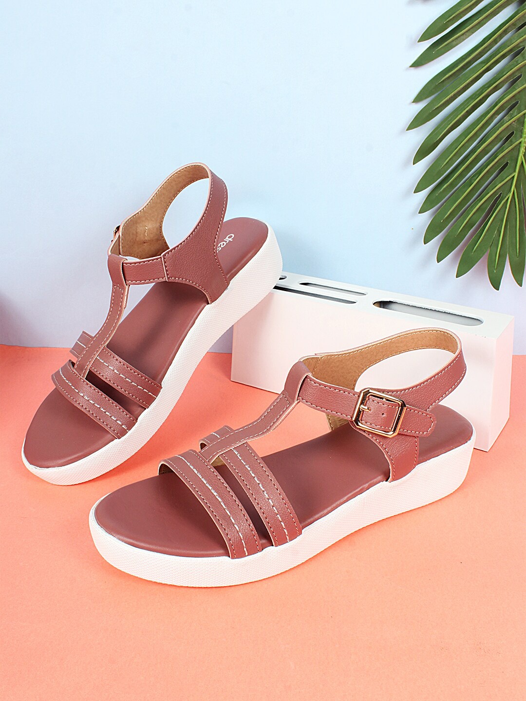 

DressBerry Women Pink Sandals