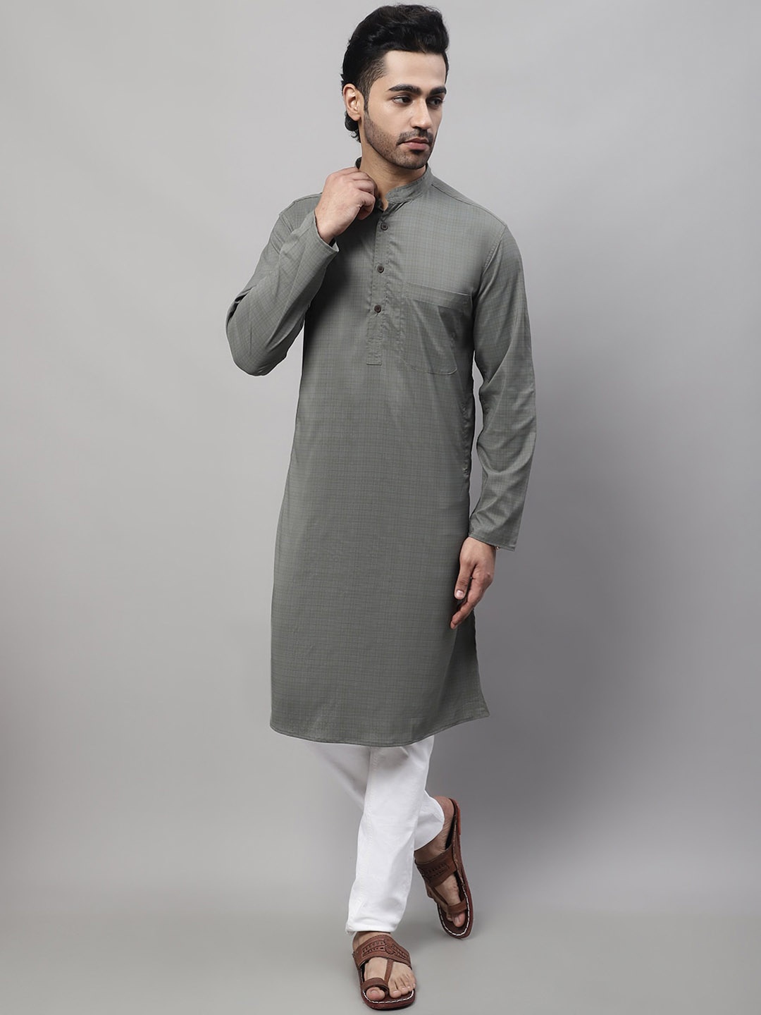 

even Men Checked Cotton Mandarin Collar Long Sleeves Straight Kurta, Grey