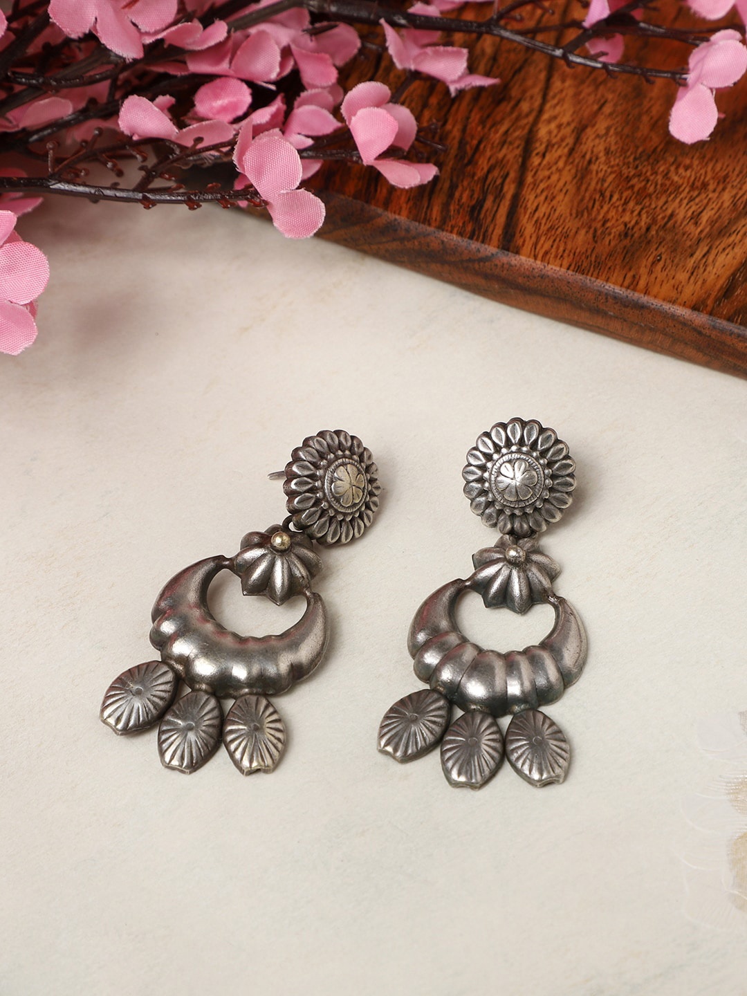 

VENI Silver-Plated Classic Drop Earrings