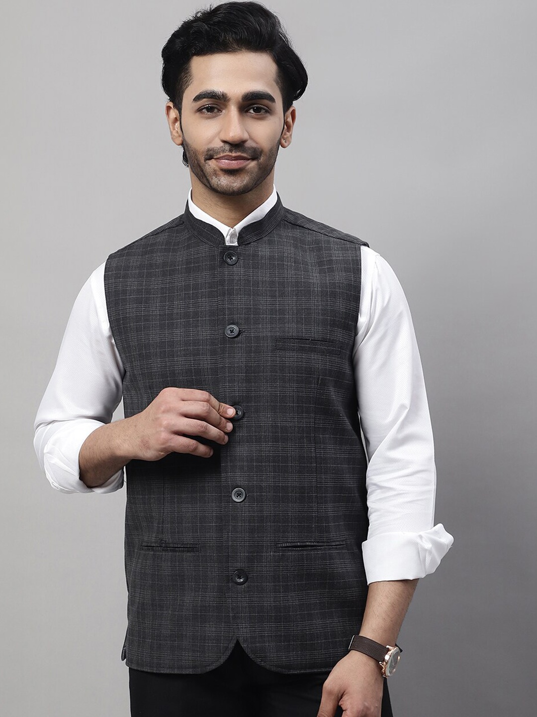 

even Men Checked Woven Mandarin Collar Nehru Jackets With Welt Pockets, Grey