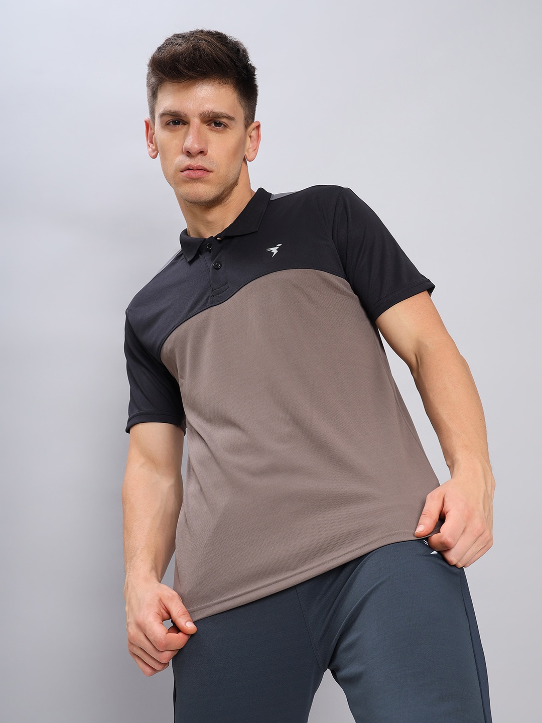 

Technosport Polo Collar Colourblocked Antimicrobial Training or Gym T-shirt, Charcoal