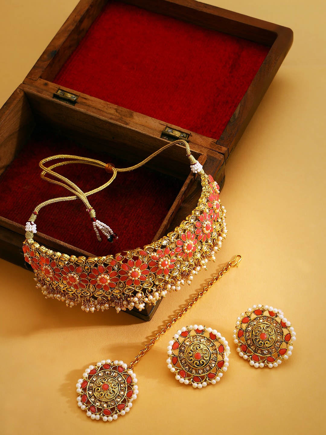 

Jazz and Sizzle Gold-Plated Kundan-Studded & Beaded Necklace and Earrings With MaangTikka, Pink