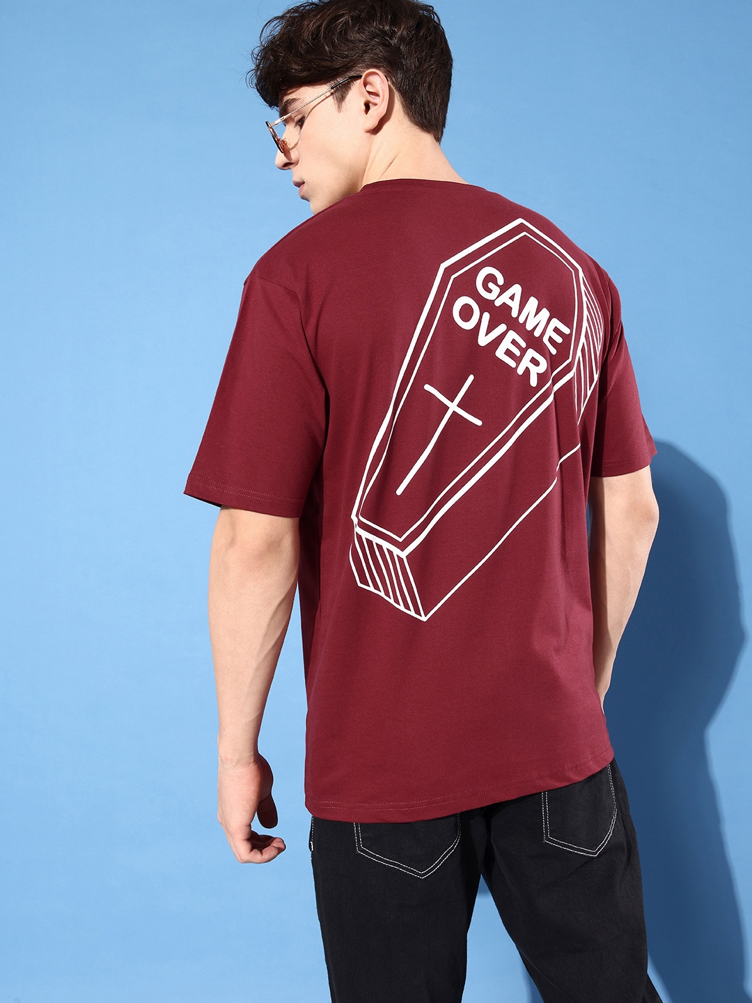 

Difference of Opinion Men Pure Cotton Printed Oversized T-shirt, Maroon