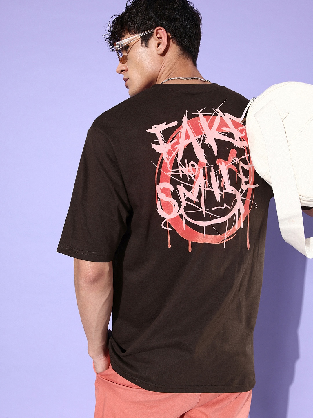 

Difference of Opinion Graphic Printed Oversized T-shirt, Brown