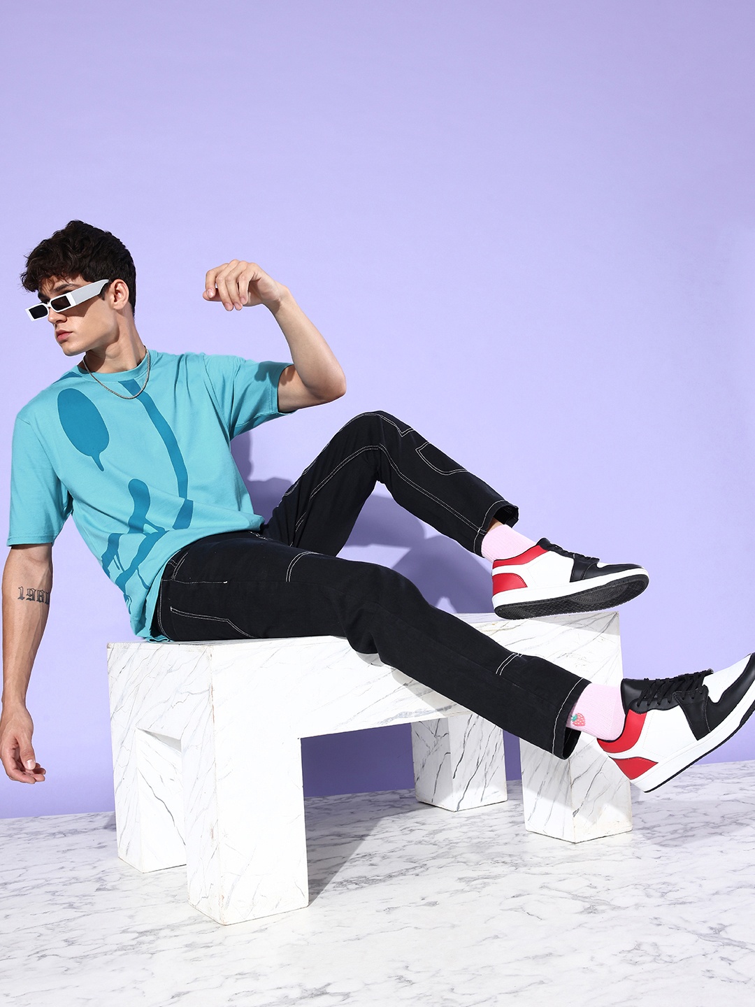 

Difference of Opinion Printed Oversize T-shirt, Turquoise blue
