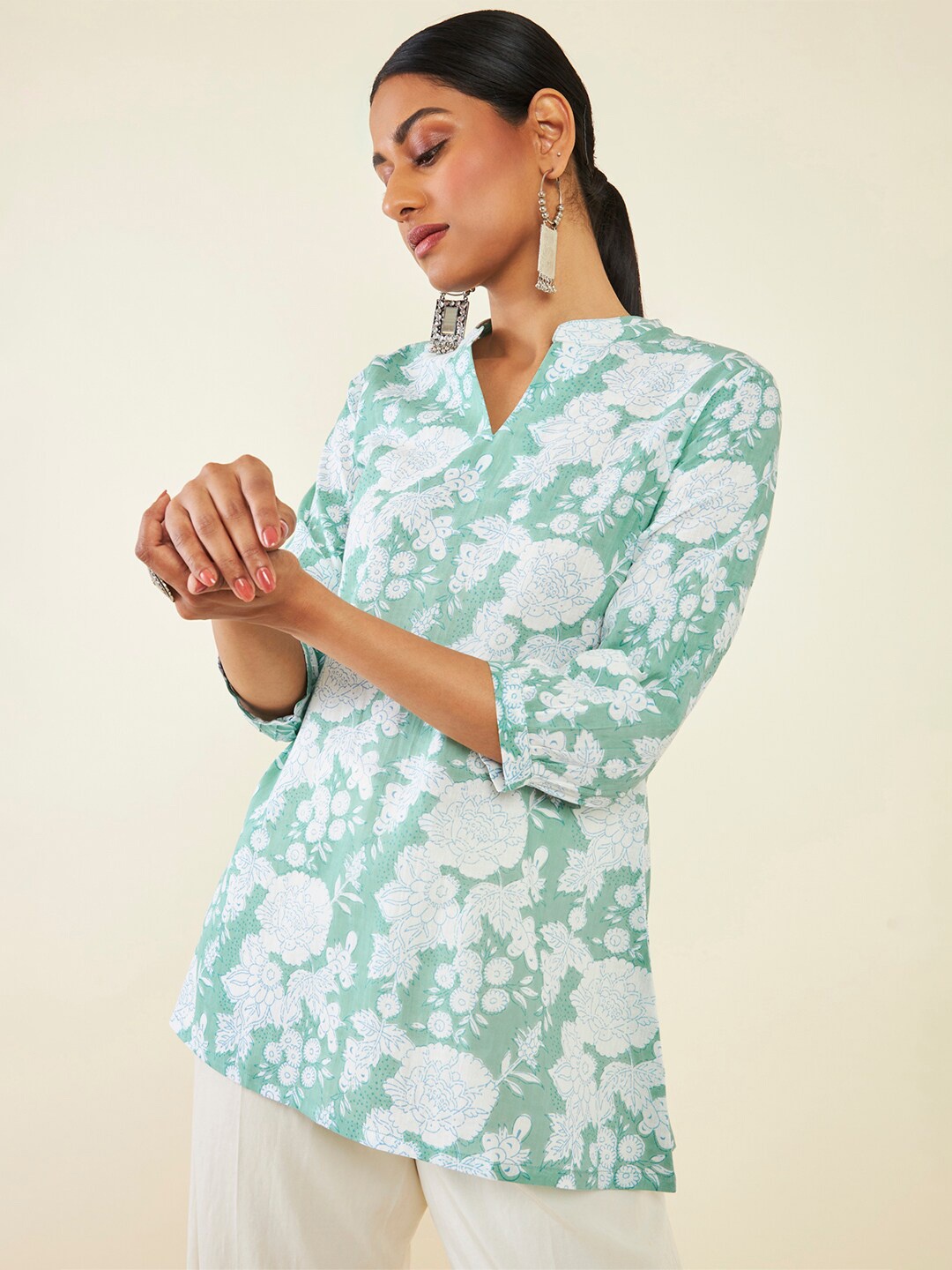 

Soch Floral Printed Band Collar Cotton Tunic, Green