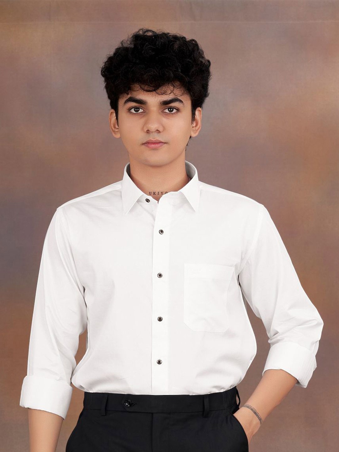 

FRENCH CROWN Standard Cotton Casual Shirt, White